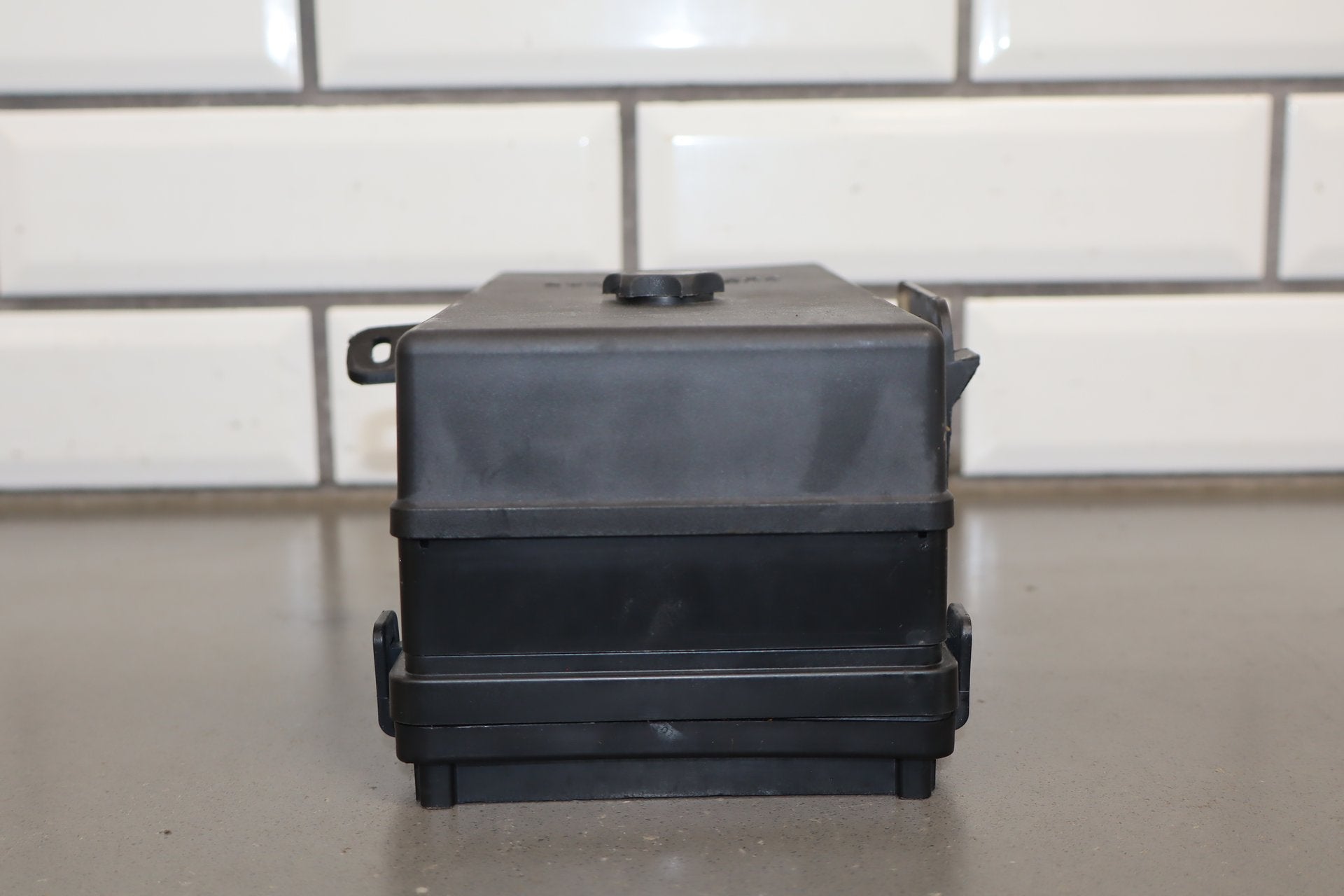1999-2004 Chevrolet Corvette C5 Interior Fuse Box 12193792