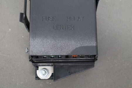 1999-2004 Chevrolet Corvette C5 Interior Fuse Box 12193792