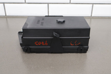 1999-2004 Chevrolet Corvette C5 Interior Fuse Box 12193792