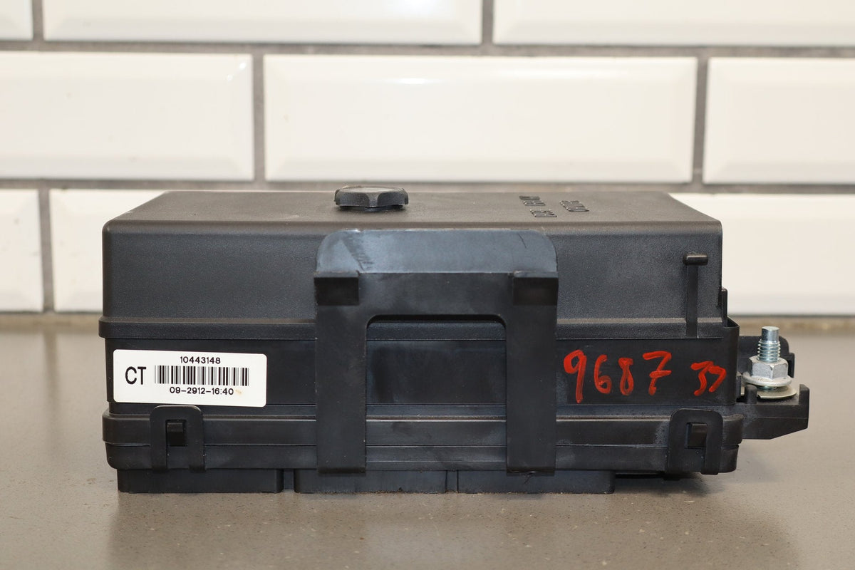 1999-2004 Chevrolet Corvette C5 Interior Fuse Box 12193792
