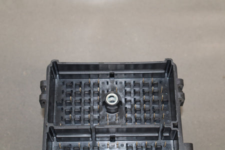 1999-2004 Chevrolet Corvette C5 Interior Fuse Box 12193792