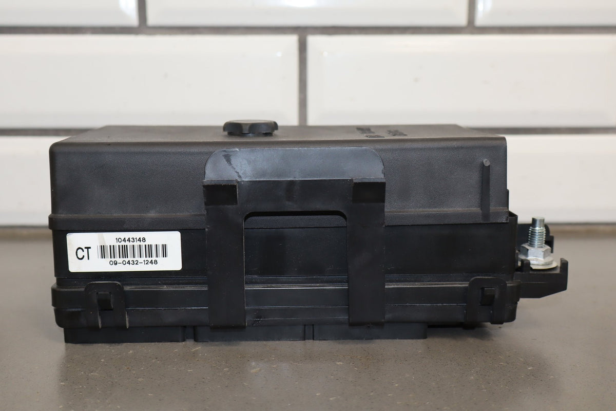 1999-2004 Chevrolet Corvette C5 Interior Fuse Box 12193792