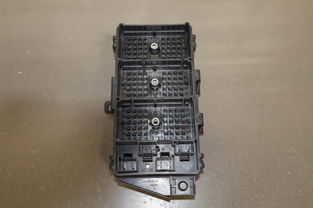 1999-2004 Chevrolet Corvette C5 Interior Fuse Box 12193792