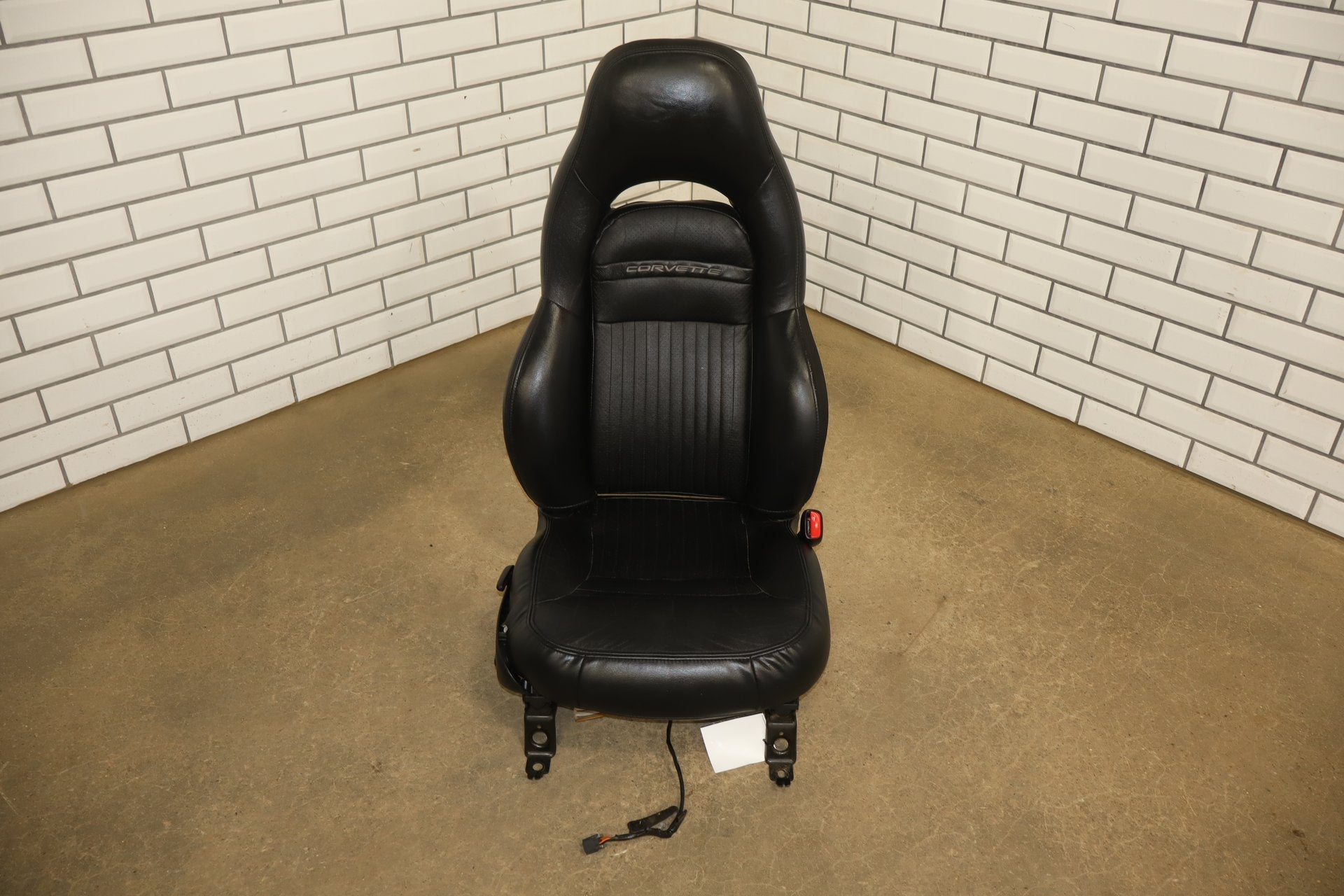1999-2004 Chevrolet Corvette Passenger Black Leather Sport Seat 88991515 OEM