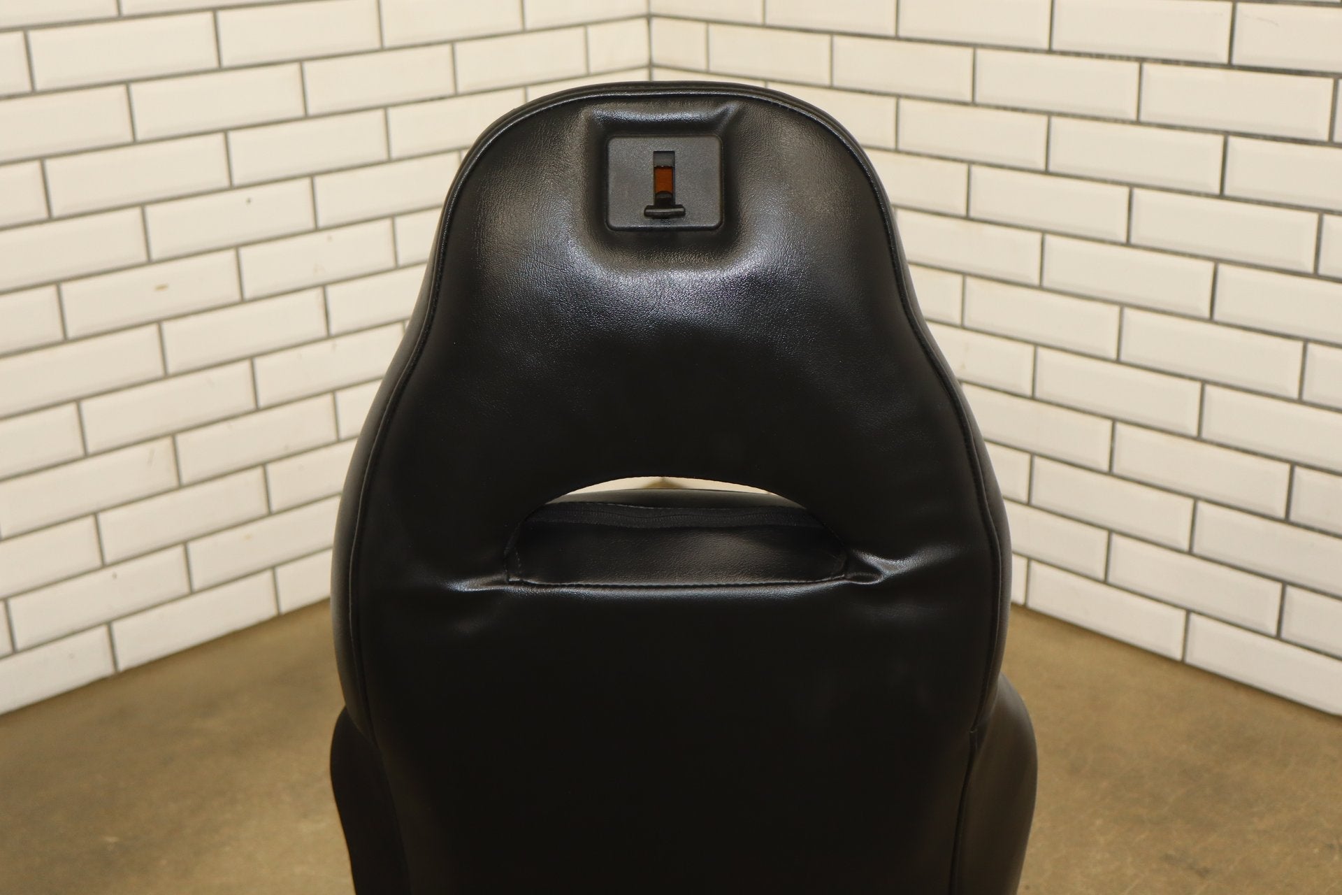 1999-2004 Chevrolet Corvette Passenger Black Leather Sport Seat 88991515 OEM