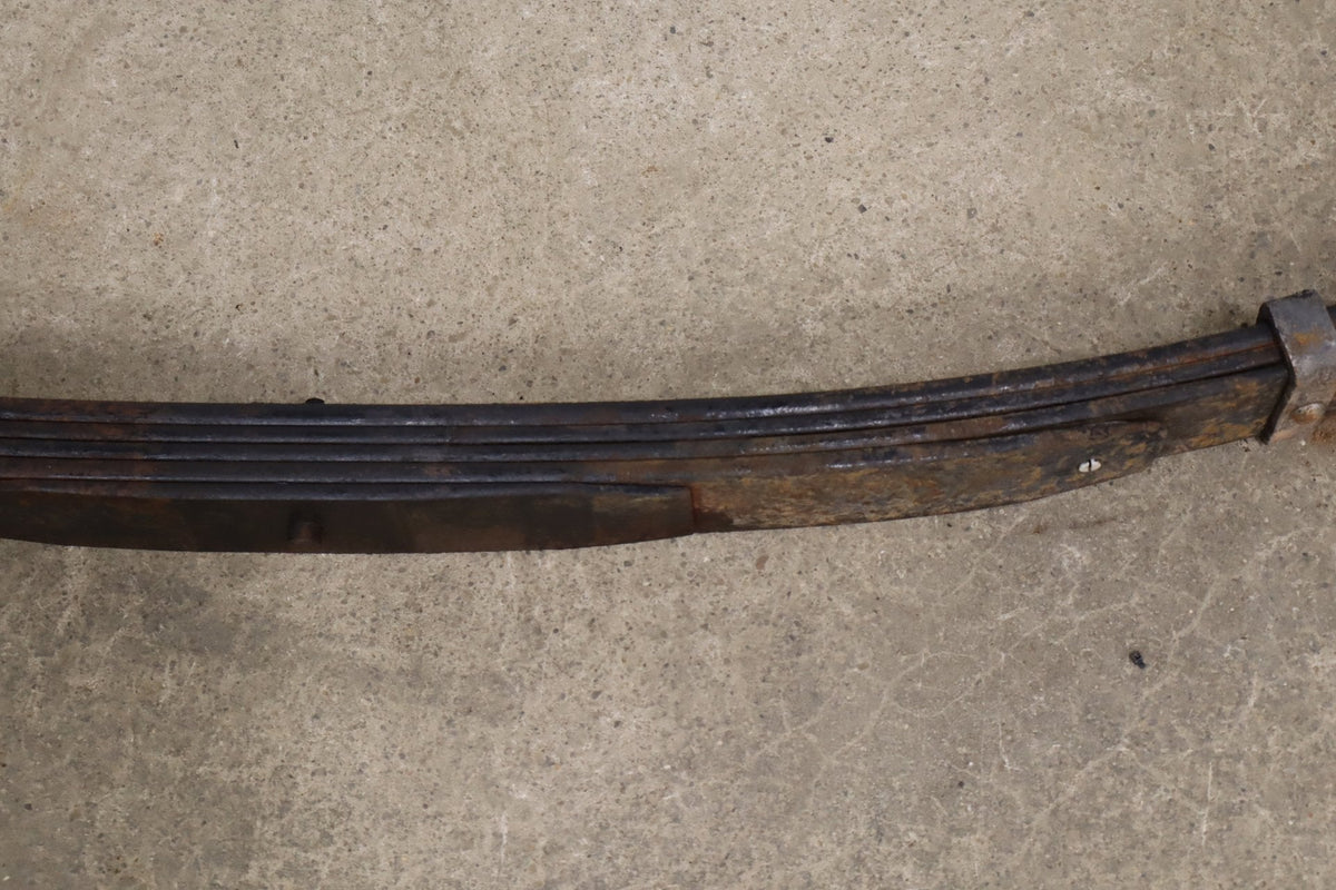 1999-2004 Ford F-350 Super Duty 4WD Front Leaf Spring Pair Southern OEM