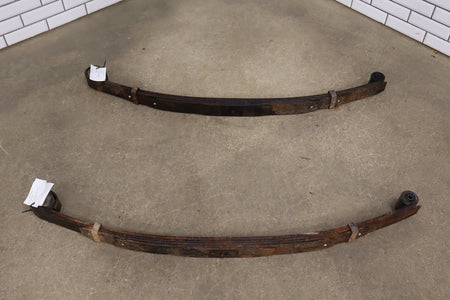 1999-2004 Ford F-350 Super Duty 4WD Front Leaf Spring Pair Southern OEM