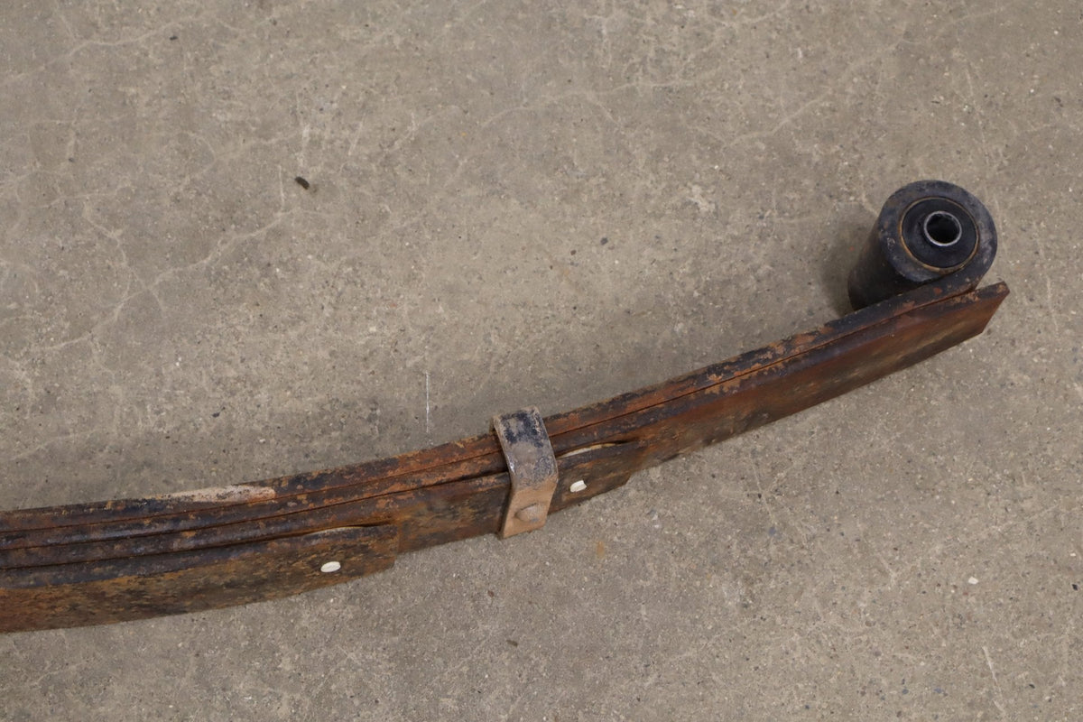 1999-2004 Ford F-350 Super Duty 4WD Front Leaf Spring Pair Southern OEM