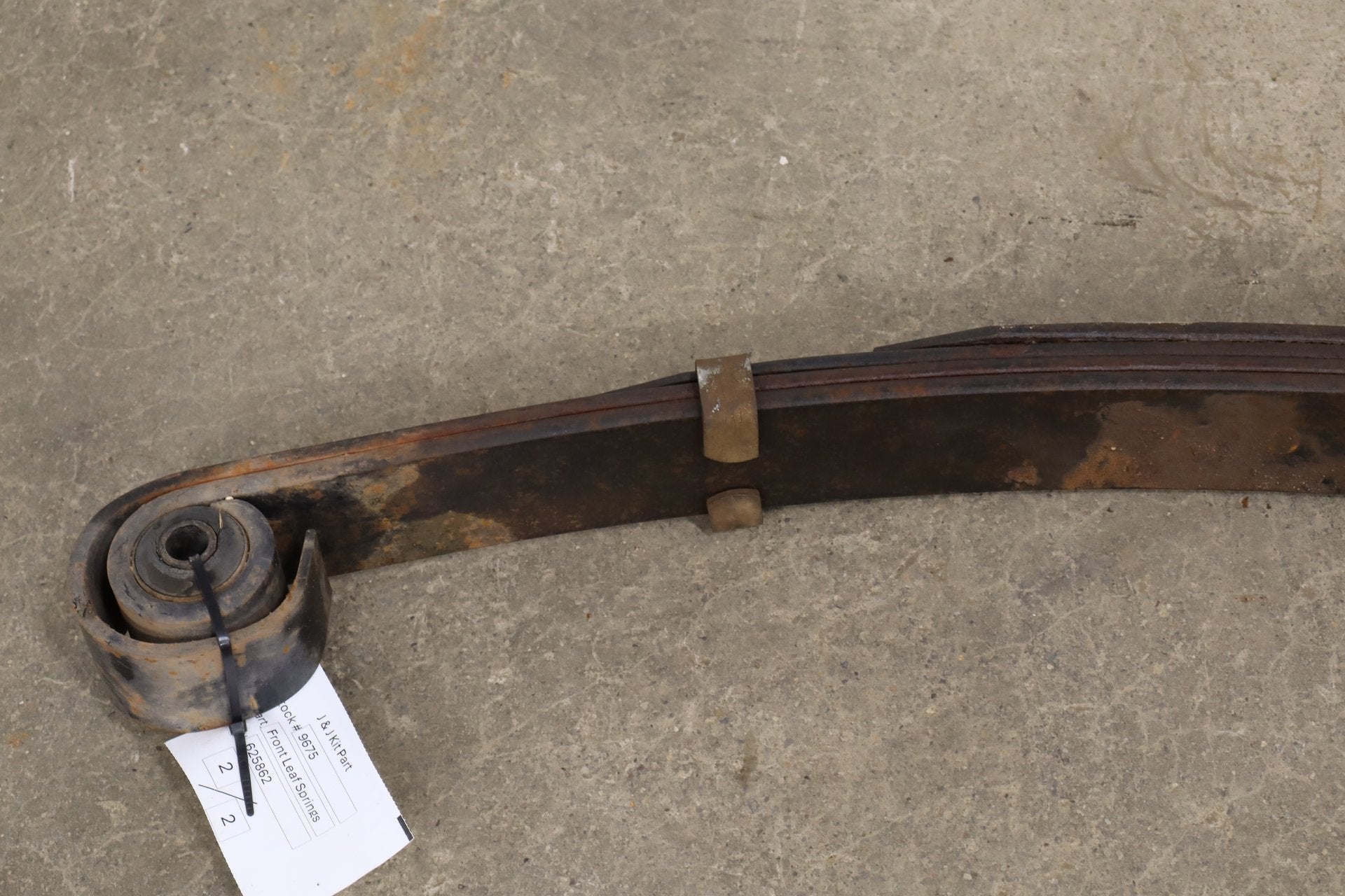 1999-2004 Ford F-350 Super Duty 4WD Front Leaf Spring Pair Southern OEM