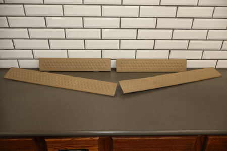 1999-2004 Ford F-350 Super Duty Crew Cab OEM Sill Plates Medium Parchment ()