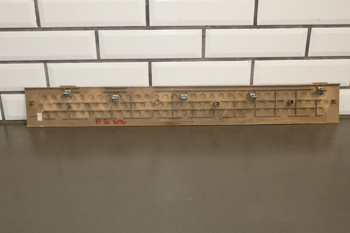 1999-2004 Ford F-350 Super Duty Crew Cab OEM Sill Plates Medium Parchment ()