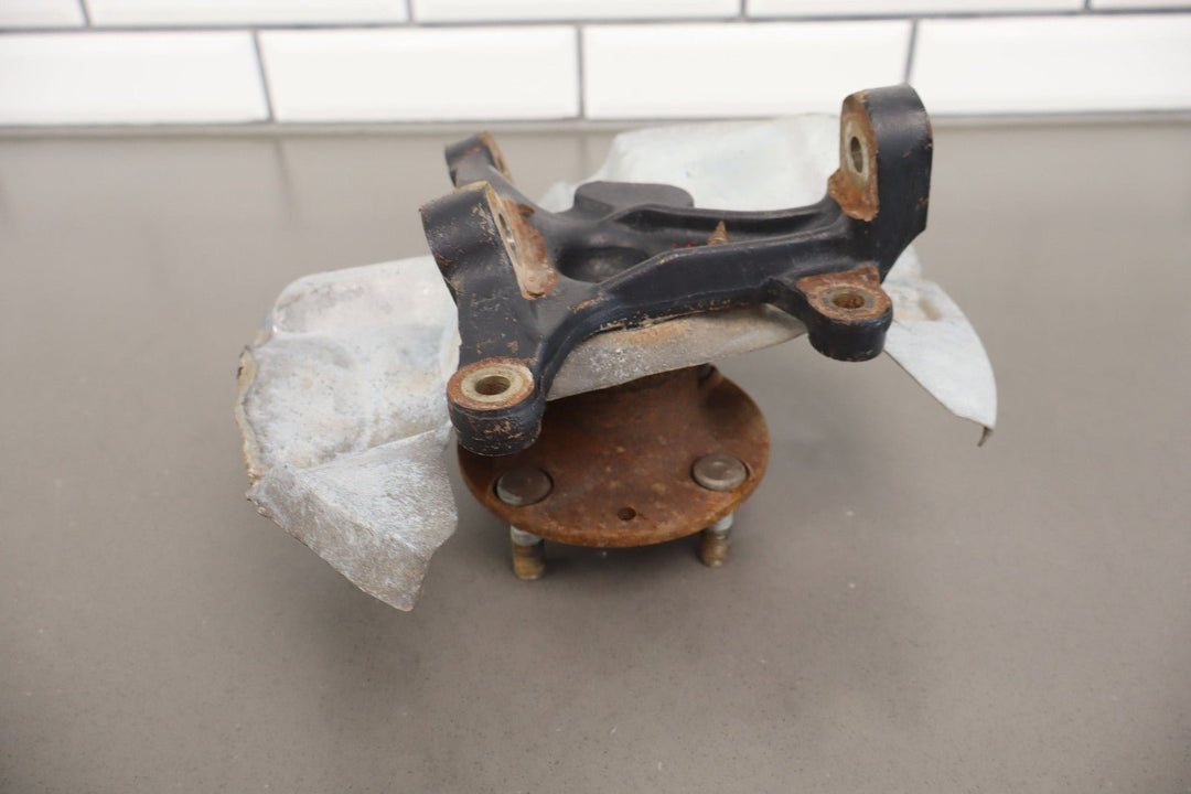 1999 - 2005 Mazda Miata NB Front Right RH Spindle Knuckle With Hub (81K Miles)