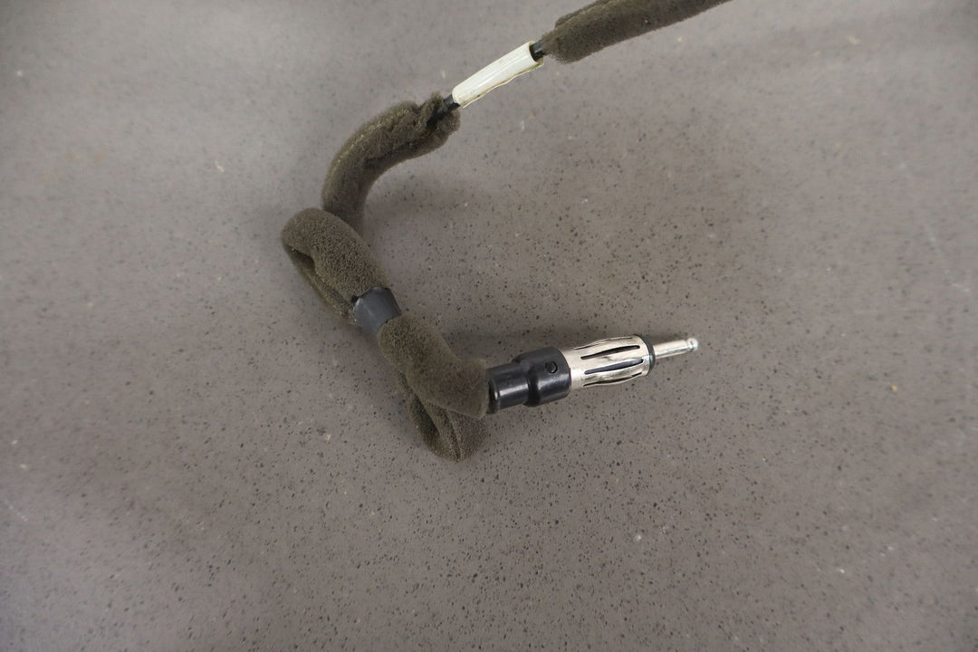 1999 - 2005 Mazda Miata NB Power Radio Antenna (Tested) NC1066930B