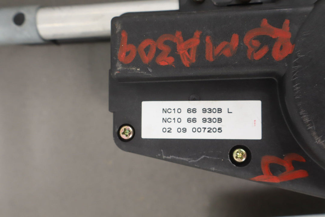 1999 - 2005 Mazda Miata NB Power Radio Antenna (Tested) NC1066930B