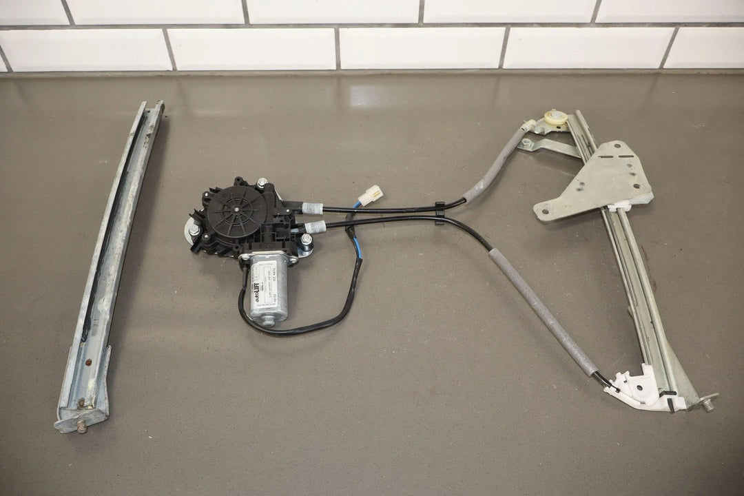 1999 - 2005 Mazda MX - 5 Miata Left Front Door Regulator NC1159590G OEM