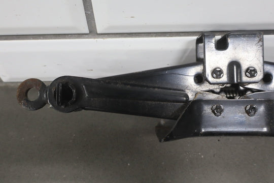 1999 - 2005 Mazda MX - 5 Miata NB - Jack W/ Tools