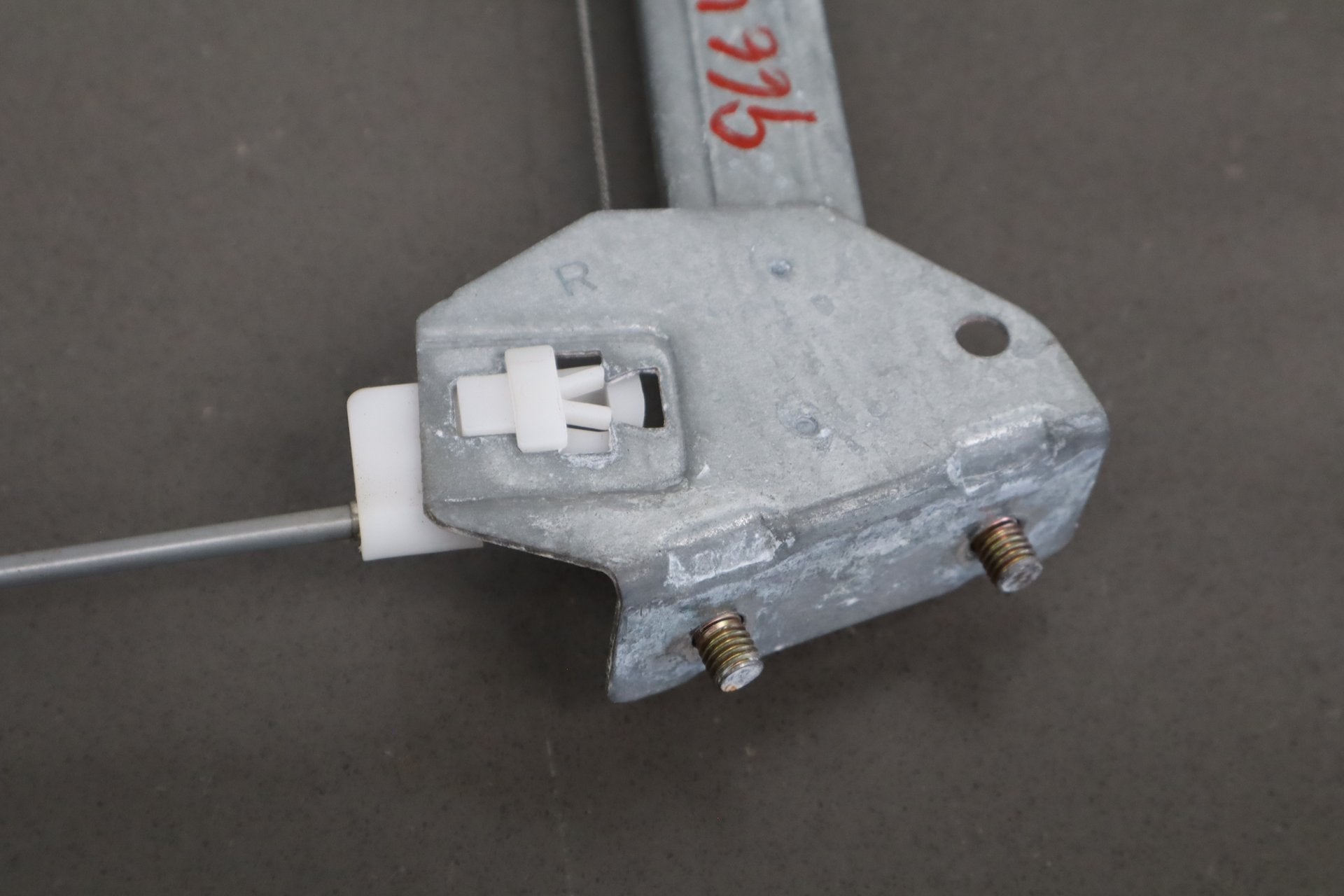 1999-2005 Mazda MX-5 Miata Right Door Regulator Power W/ Motor