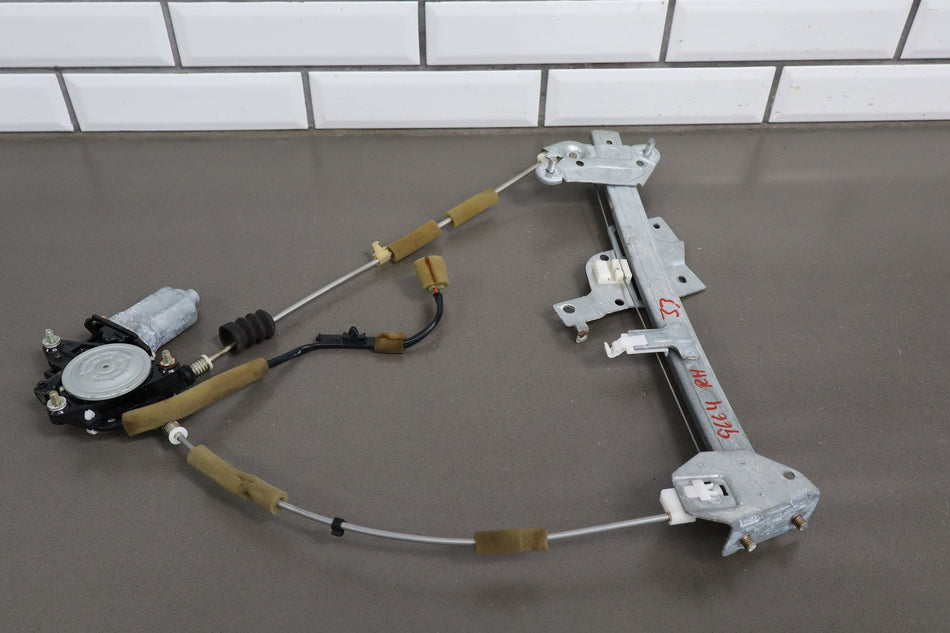 1999-2005 Mazda MX-5 Miata Right Door Regulator Power W/ Motor