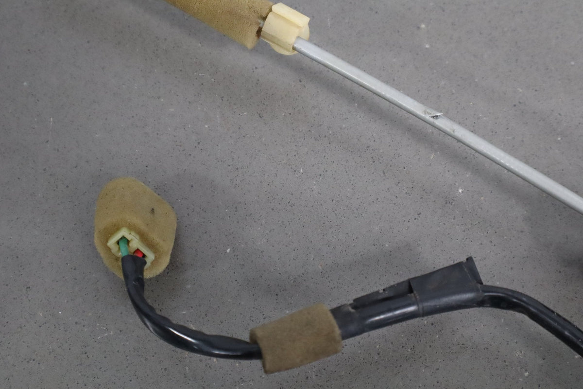 1999-2005 Mazda MX-5 Miata Right Door Regulator Power W/ Motor