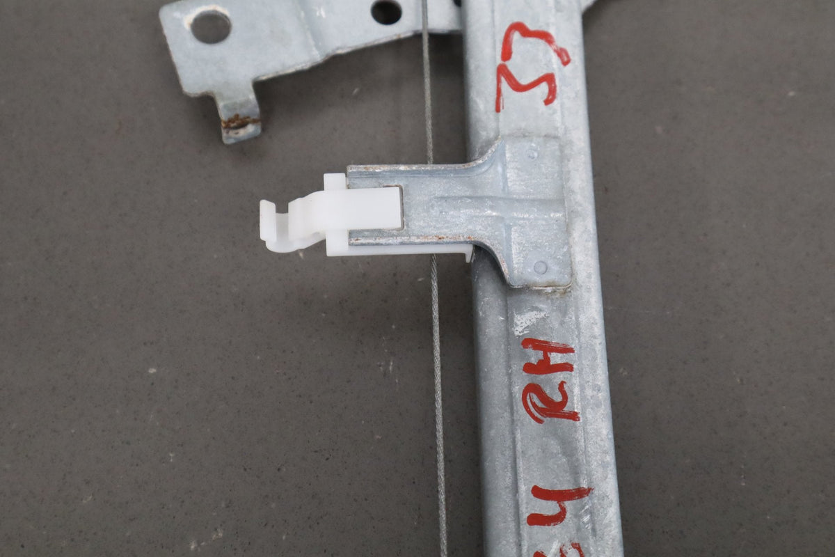 1999-2005 Mazda MX-5 Miata Right Door Regulator Power W/ Motor
