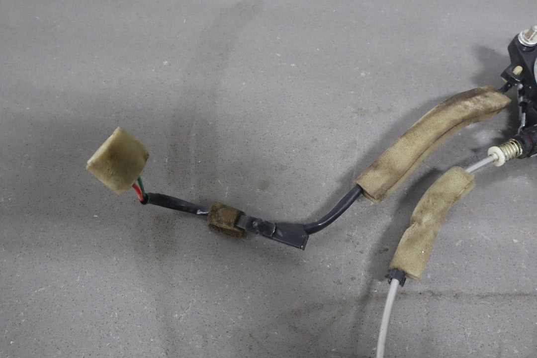 1999 - 2005 Mazda MX - 5 Miata Right Front Door Regulator NC1158590G OEM