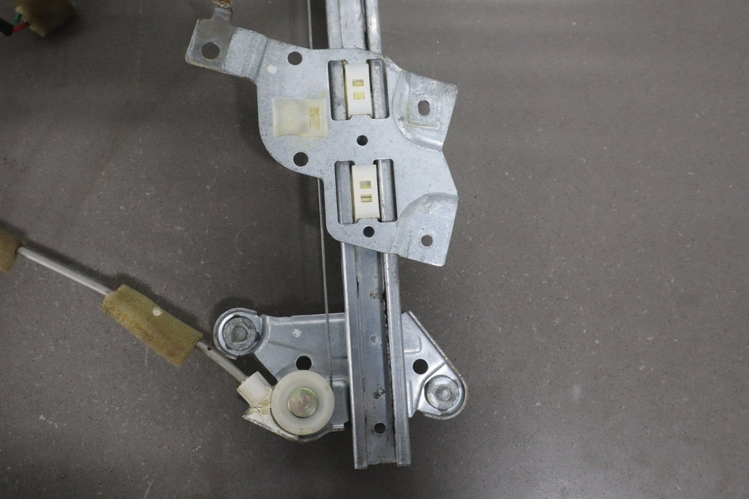 1999 - 2005 Mazda MX - 5 Miata Right Front Door Regulator NC1158590G OEM