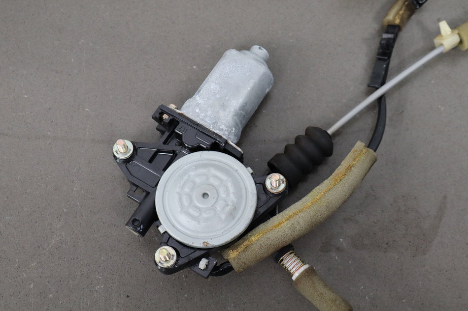 1999-2005 Mazda MX-5 Right Front Door Regulator Power W/ Motor