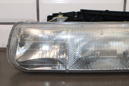 1999-2006 Chevrolet Silverado Left Headlamp 16526133