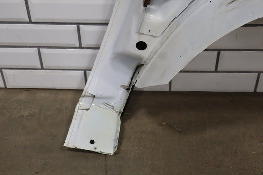 1999 - 2006 Chevy Silverado 2500 HD LS Left Fender 19168844 Summit White 50U