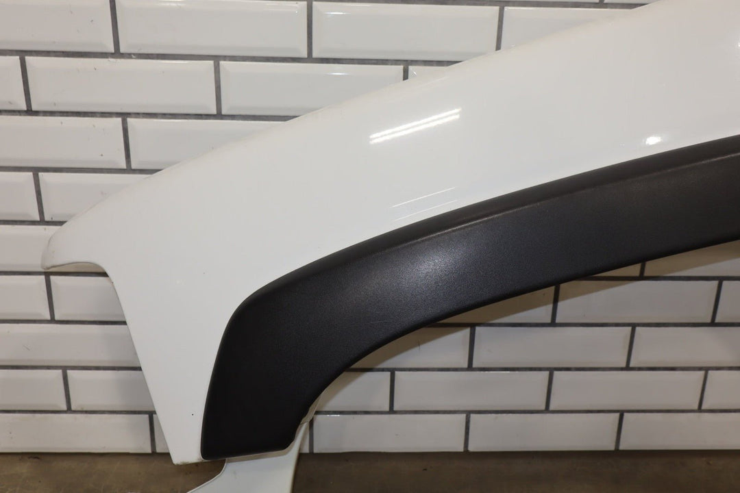 1999 - 2006 Chevy Silverado 2500 HD LS Left Fender 19168844 Summit White 50U
