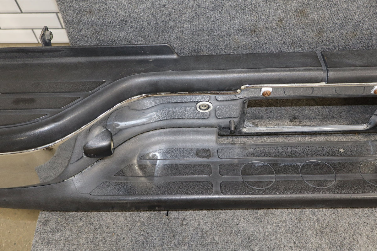 1999-2007 Chevrolet Silverado 2500 Rear Bumper Assembly Chrome GMT800