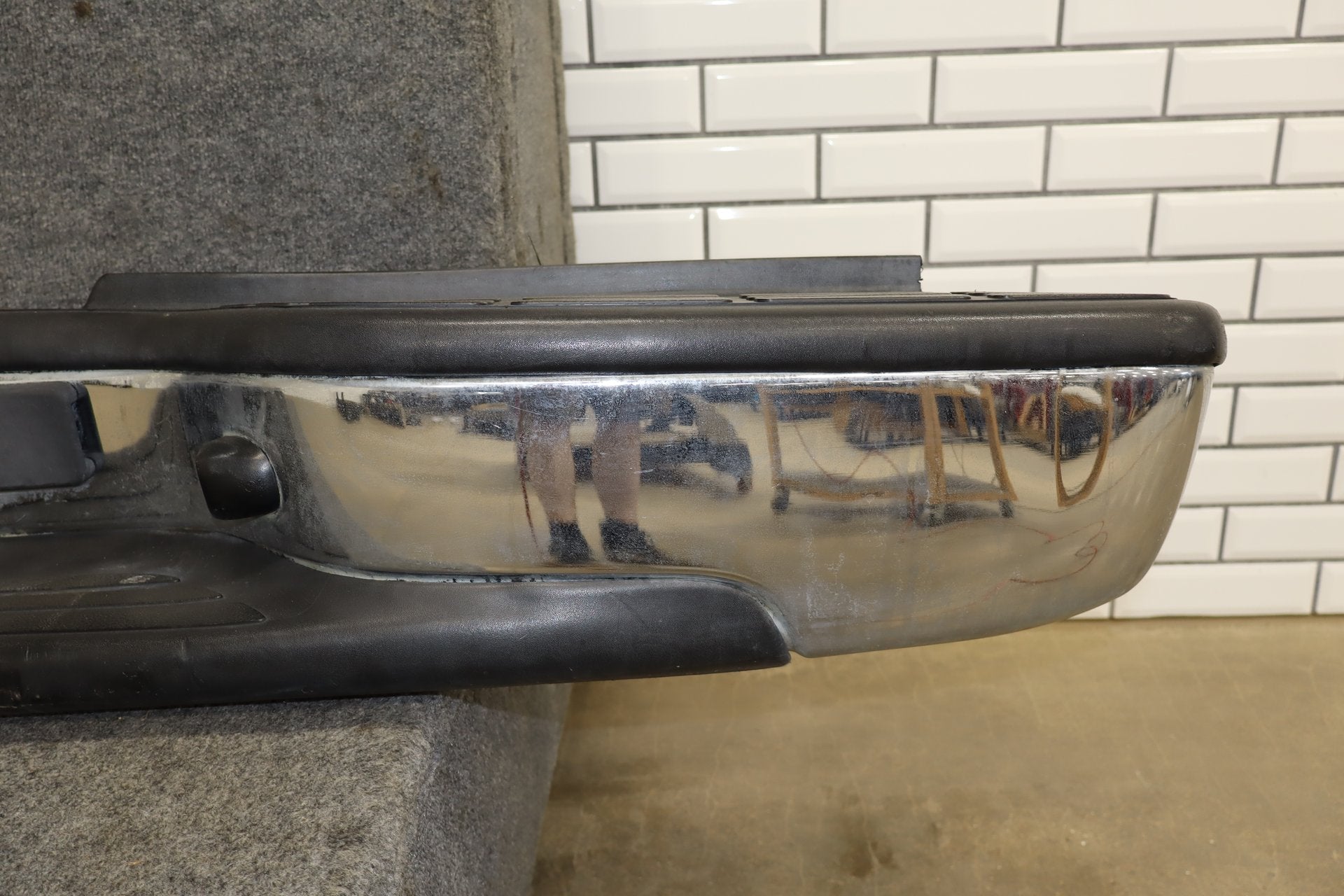 1999-2007 Chevrolet Silverado 2500 Rear Bumper Assembly Chrome GMT800