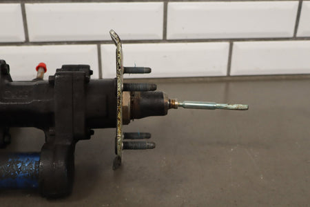 1999-2007 Chevrolet Silverado 3500 Brake Booster 15861643 OEM