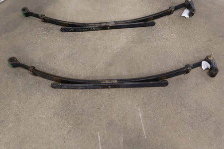 1999-2007 Chevrolet Silverado Pair - Rear Leaf Springs 15246971 OEM