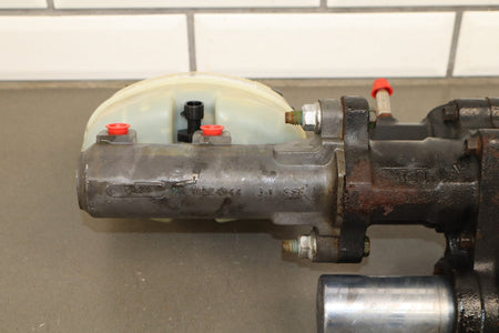 1999-2007 Chevrolet Silverado Power Brake Booster 15861643 OEM