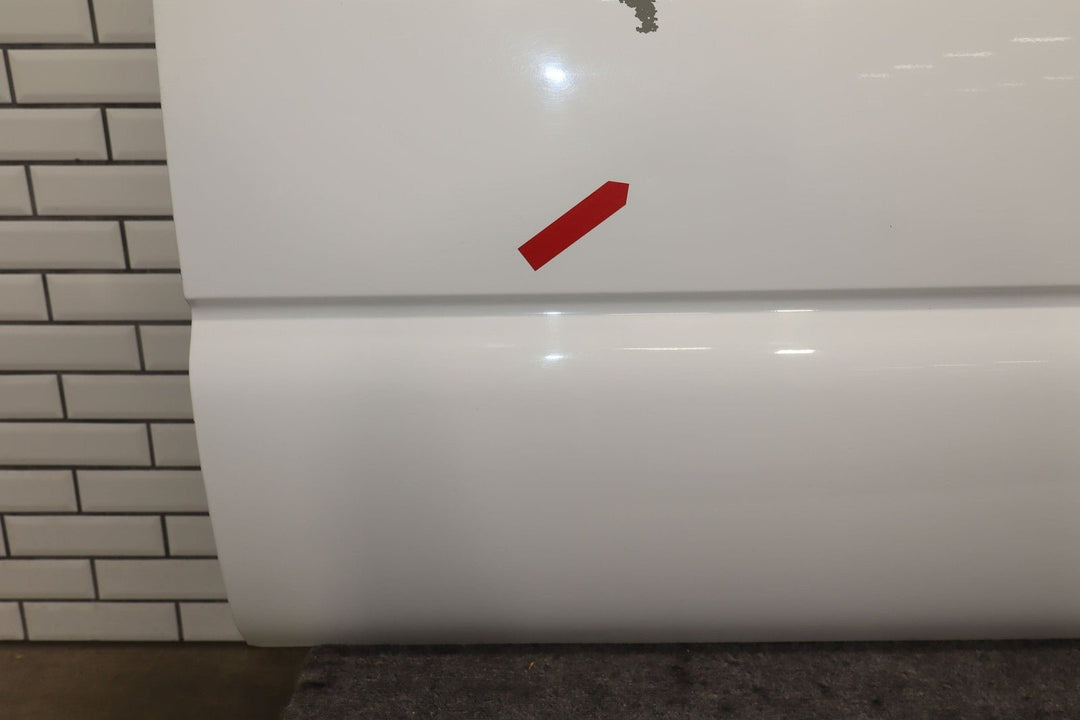 1999 - 2007 Chevrolet Tahoe Right Front Door White 50U 15017224