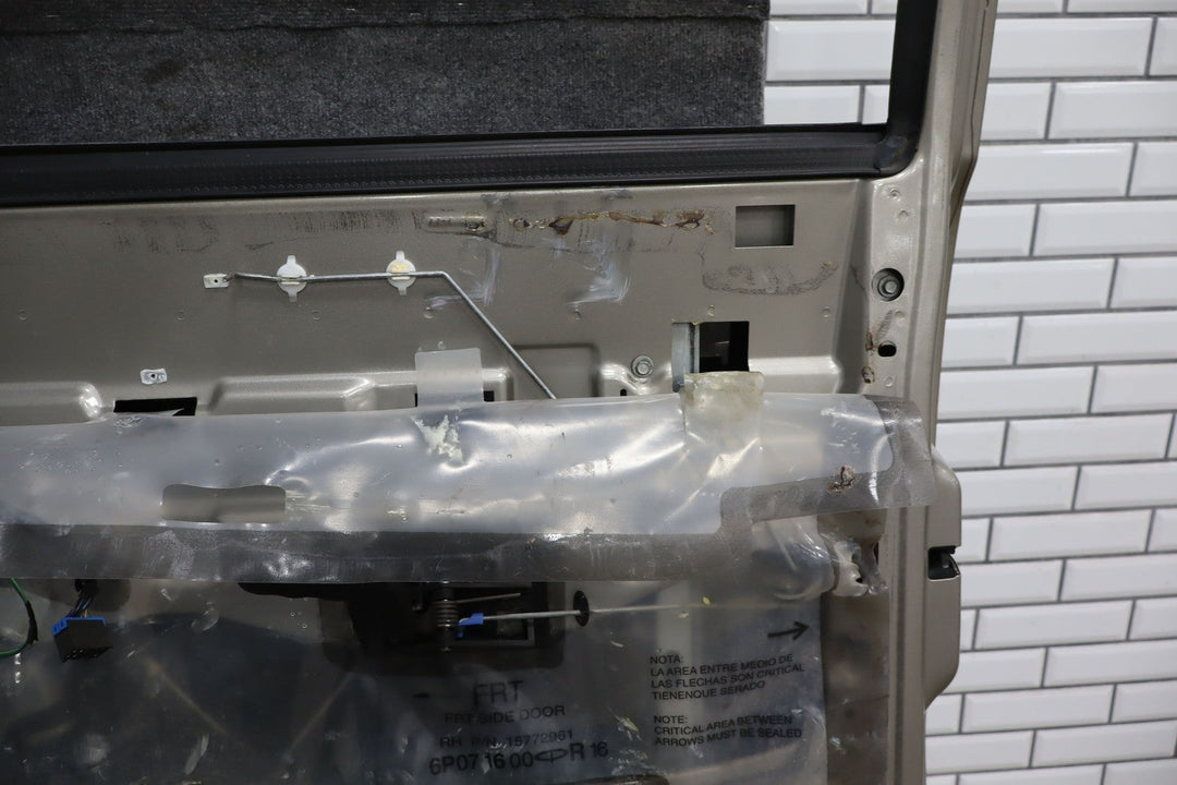 1999 - 2007 Chevy GMC GMT800 Passenger Right RH Door Shell