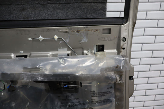 1999 - 2007 Chevy GMC GMT800 Passenger Right RH Door Shell