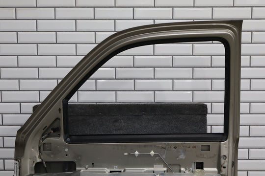 1999 - 2007 Chevy GMC GMT800 Passenger Right RH Door Shell