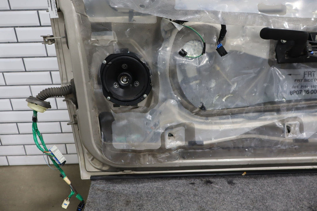 1999 - 2007 Chevy GMC GMT800 Passenger Right RH Door Shell