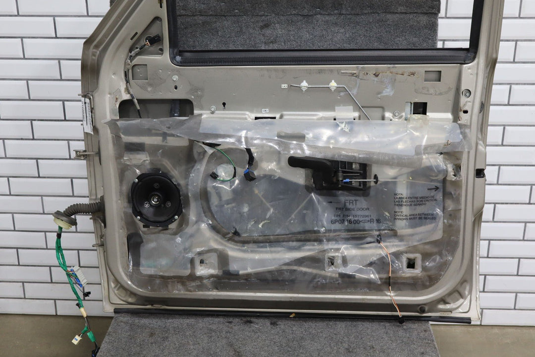 1999 - 2007 Chevy GMC GMT800 Passenger Right RH Door Shell