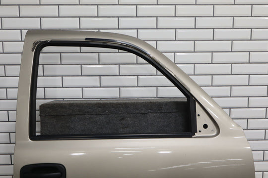 1999 - 2007 Chevy GMC GMT800 Passenger Right RH Door Shell