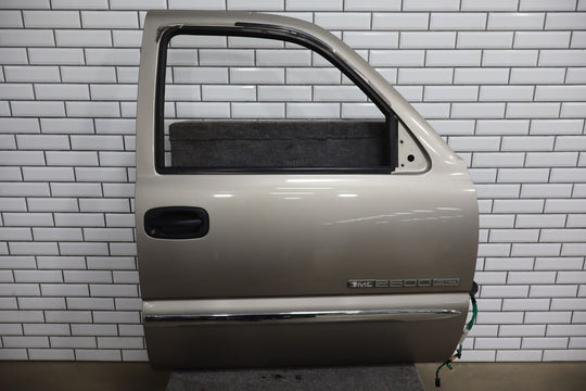 1999 - 2007 Chevy GMC GMT800 Passenger Right RH Door Shell
