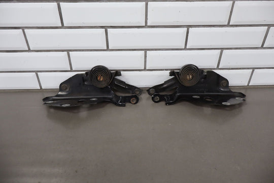 1999 - 2007 Chevy GMC GMT800 Truck/SUV Hood Hinges Pair Left/Right