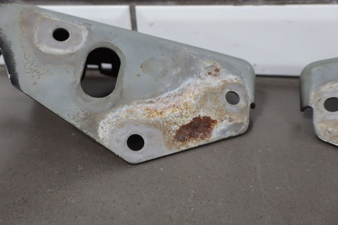 1999 - 2007 Chevy GMC GMT800 Truck/SUV Hood Hinges Pair Left/Right