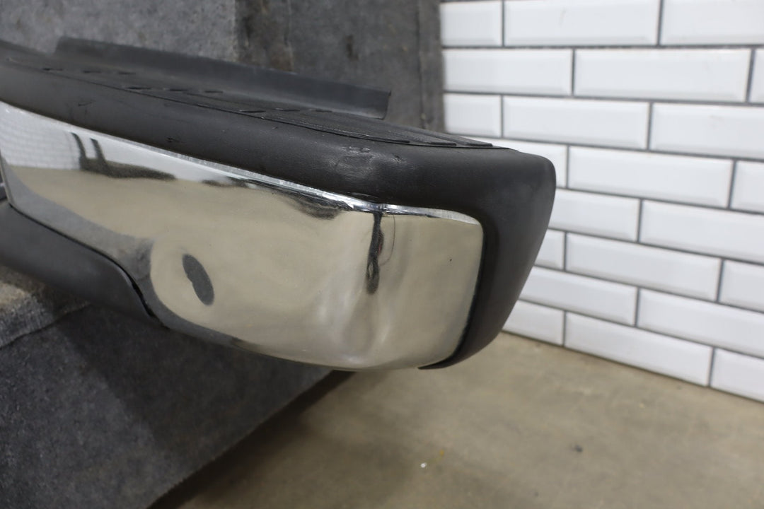 1999 - 2007 Chevy Silverado 2500 OEM Chrome Rear Bumper Assembly