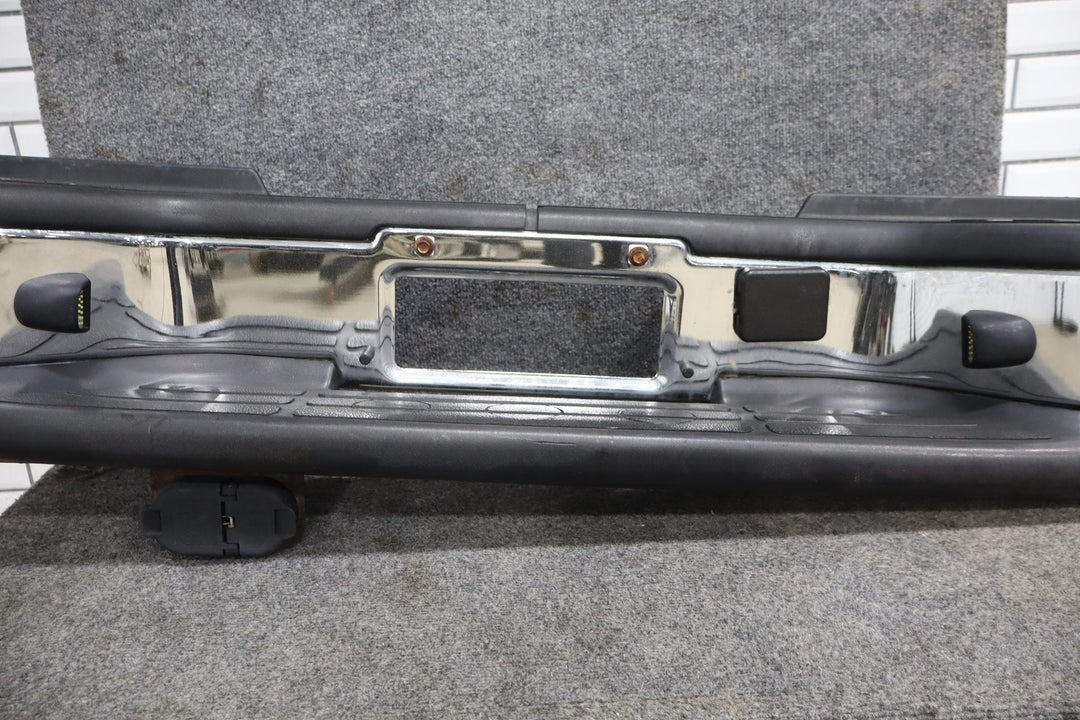 1999 - 2007 Chevy Silverado 2500 OEM Chrome Rear Bumper Assembly
