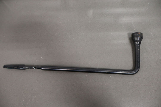 1999 - 2007 Chevy Silverado 2500HD OEM Jack and Tool Kit