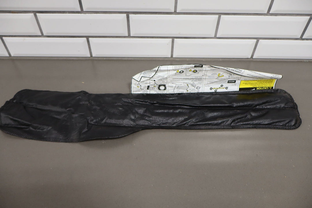 1999 - 2007 Chevy Silverado 2500HD OEM Jack and Tool Kit