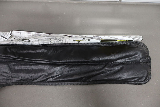 1999 - 2007 Chevy Silverado 2500HD OEM Jack and Tool Kit